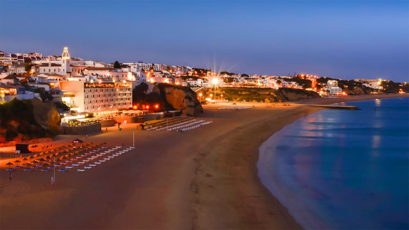 Exploring Algarve’s Nightlife and Entertainment Scene After Dark