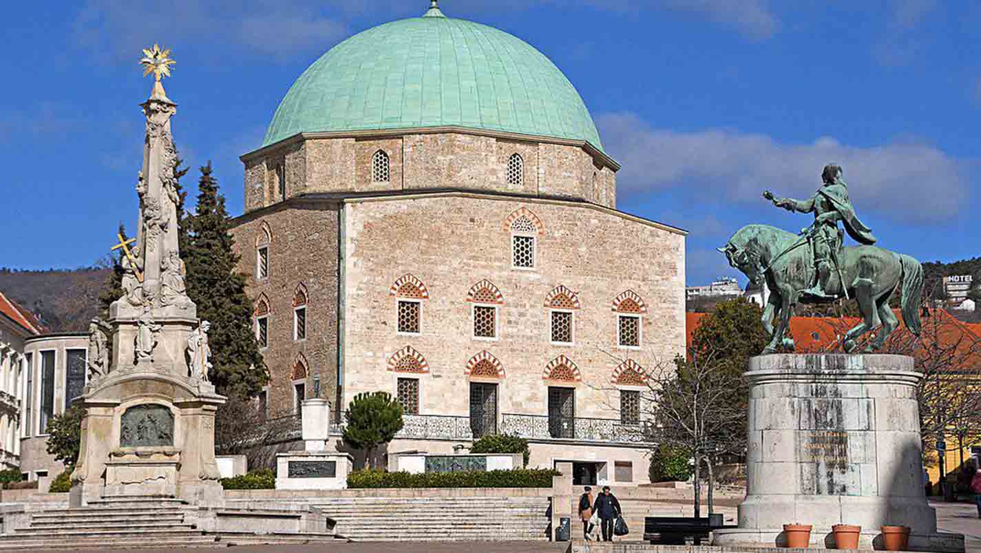 Pécs Travel Guide: Must-See Attractions to Experience Hungary’s Art and History