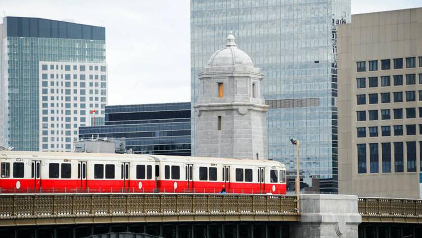 Boston Transportation Guide: Subway, Buses, and Car Rentals