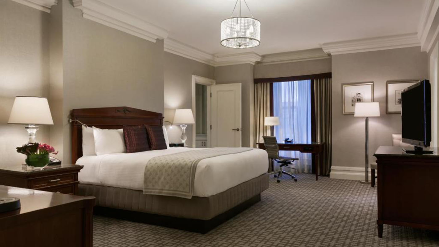 Boston Luxury Stays: Curated Elegance